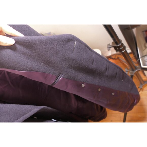 Custom tailored Dark Purple Wool Peacoat - Size 46 - Picture 8 of 10